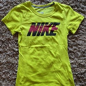 Nike T Shirt